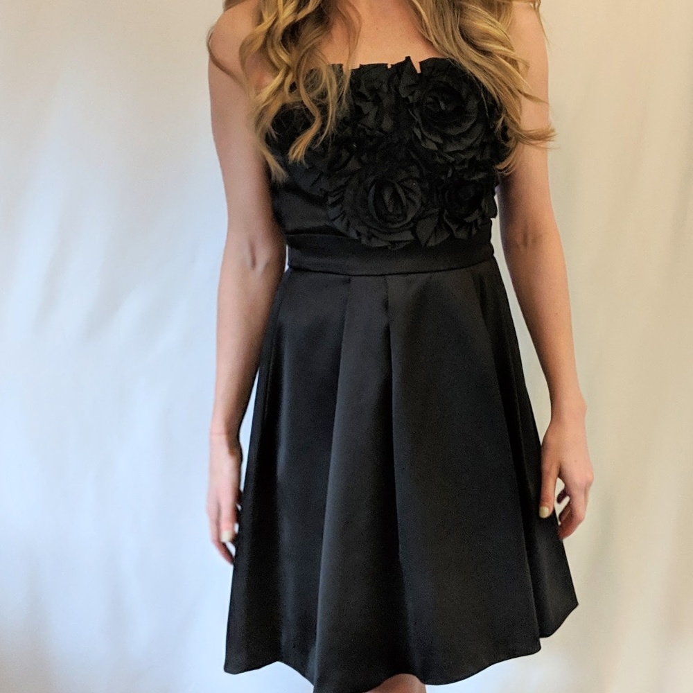 Max & Cleo Strapless Cocktail Dress